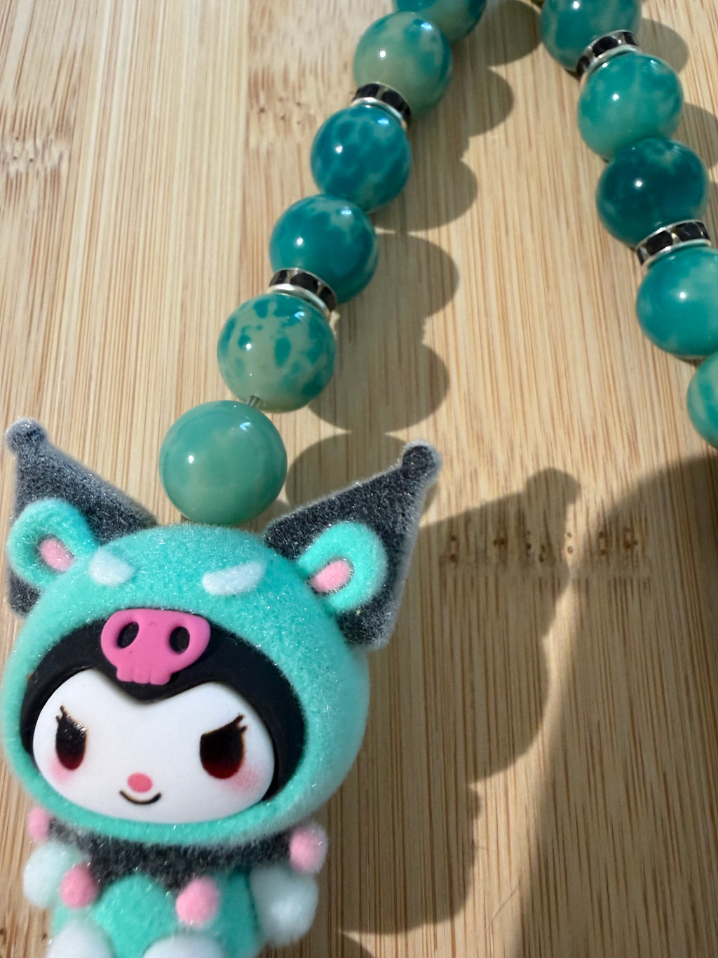 Bijou de téléphone Kuromi – Perles de Bodhi