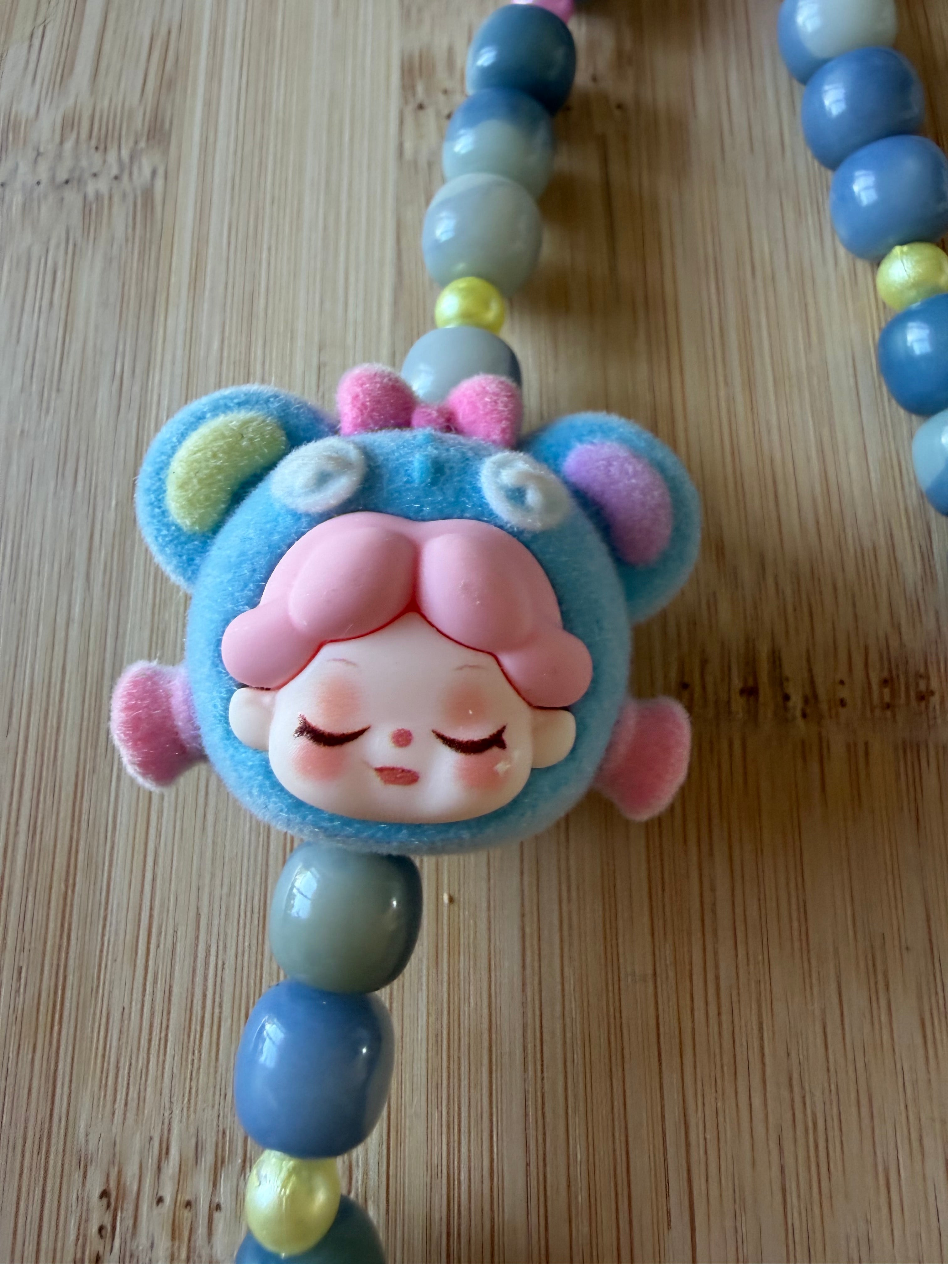 💙 Bijou de téléphone « Rêve Bleu » – Collection Bodhi