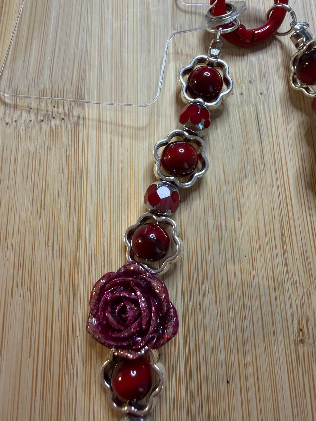🌹 Bijou de téléphone « Rose Élégante »