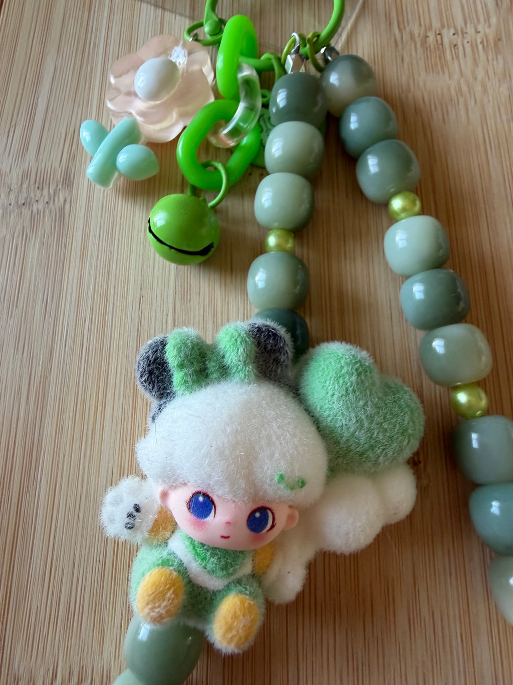 💚 Bijou de téléphone « Jardin Enchanté » – Collection Bodhi