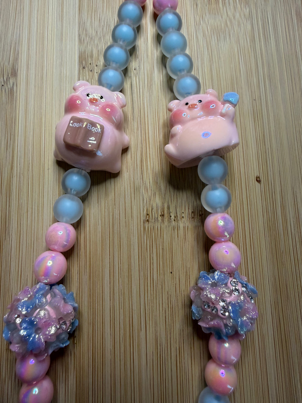 🐷 Bijou de téléphone « Petits Cochons Gourmands »